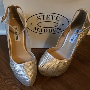 New Women’s platform rhinestone heels